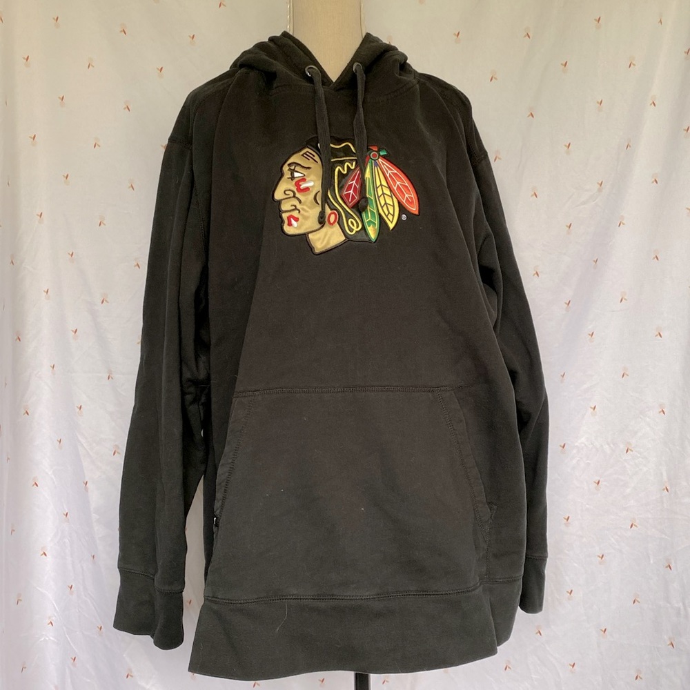 black Blackhawks hoodie